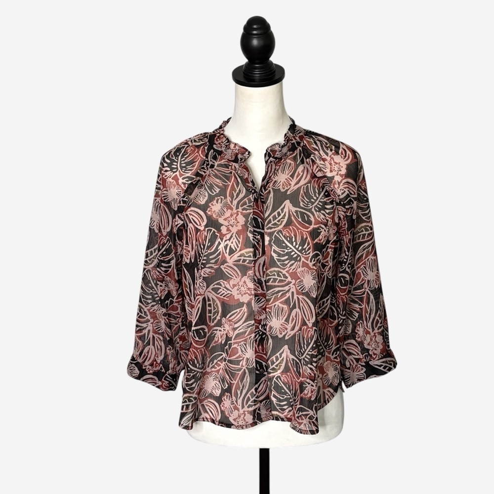 EVEREVE Floral Chiffon Ruffle Neck Blouse Size S Sheer 3/4 Sleeve Button Down